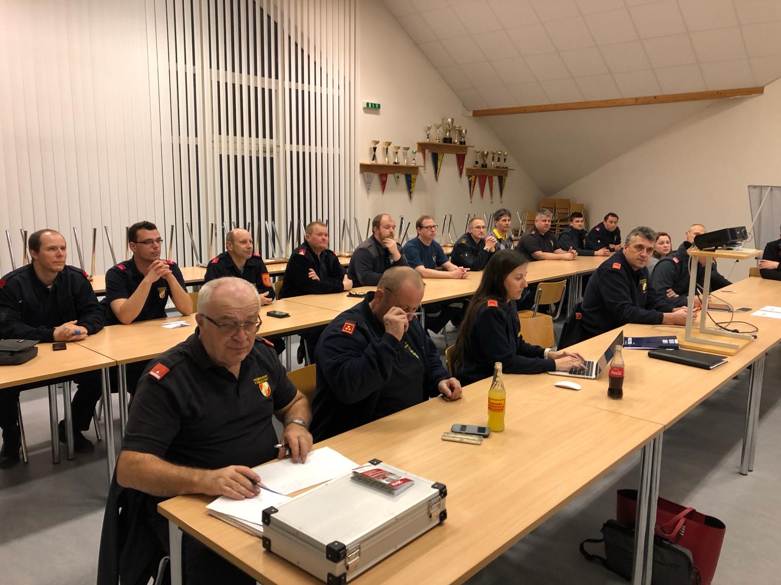 575e8f3f-71cf-48e3-9adc-641dd186663d