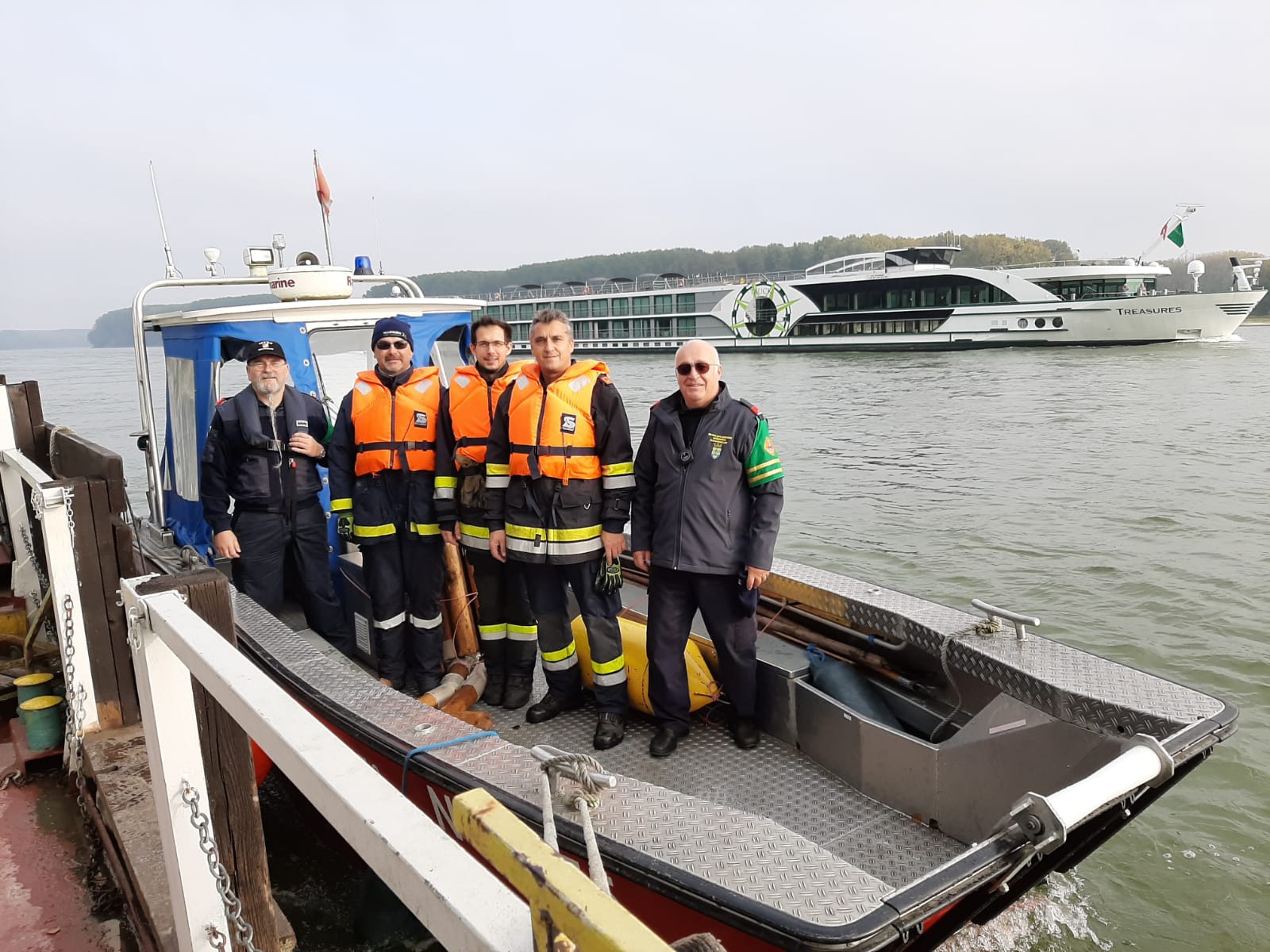 2f343c15-e5e3-48bd-a755-e977f6f6d49a